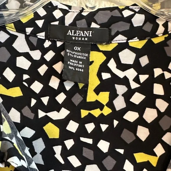 Alfani Black and Yellow Abstract Blouse - Picture 3 of 3